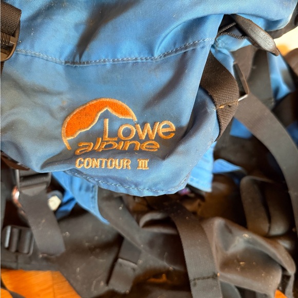 Lowe Alpine Two-Tone Adventure Backpack - Picture 2 of 5